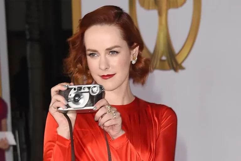 Jena Malone’s ‘Hunger Games’ Success ‘Tied’ To This ‘Traumatic’ Event