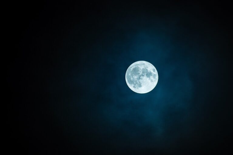 August 30th Super Blue Moon 2023: Get Ready for the Year’s Brightest and Largest Lunar Spectacle!