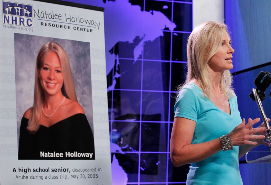 Provides details of Natalee Holloway's death