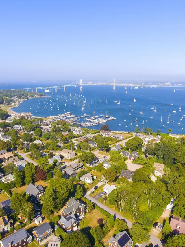 Unforgettable Small Towns To Visit In Rhode Island